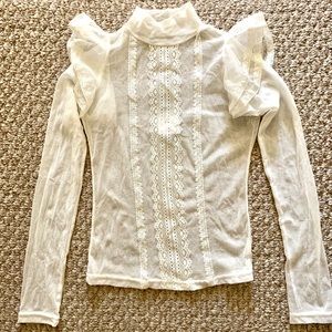 Long sleeve ruffle top with lace detailing